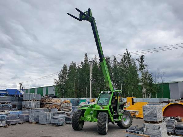 Merlo P34.7 б/у телескопический погрузчик 7 метров в Санкт-Петербурге фото 4