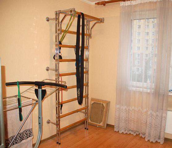 Сдам многомнатную квартиру в Москве. Жилая площадь 129 кв.м. Этаж 3. Есть балкон. в Москве фото 3