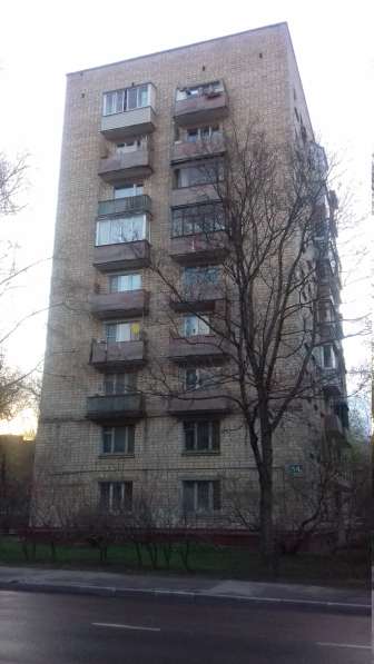 Продается двухкомнатная квартира в хорошем и тихом районе в Москве фото 12