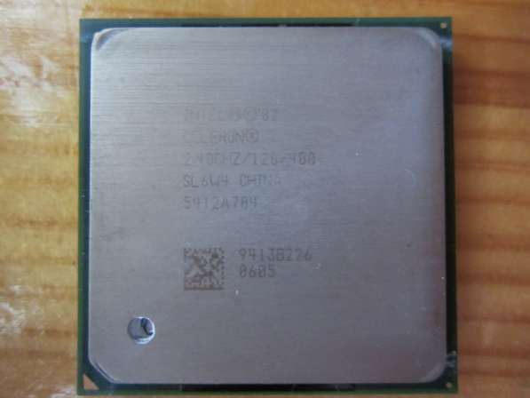 Intel Celeron 2,4 Гц/128/400/1,75V (Socket 478)