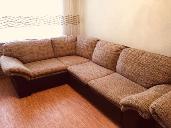 Продам угловой диван с креслом в фото 4