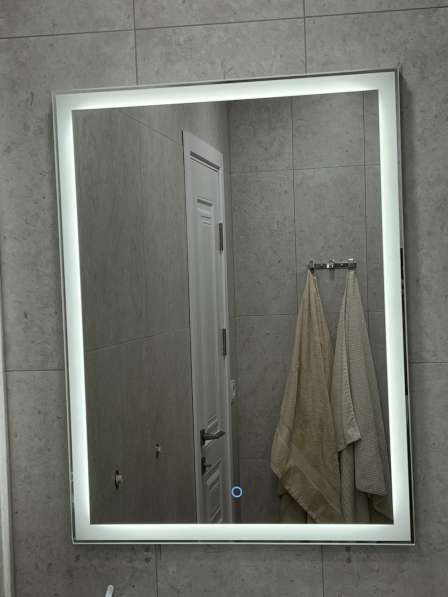 Зеркало для ванны с подсветкой