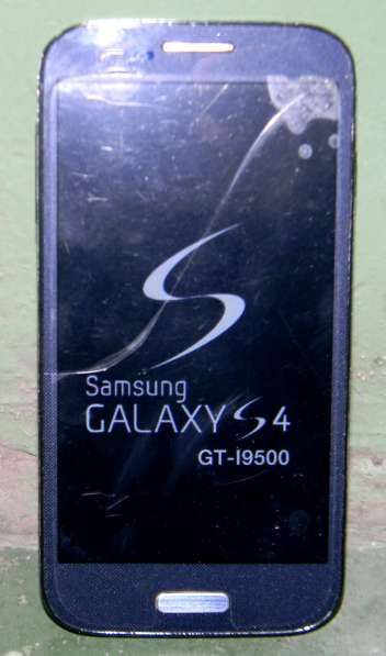 Смартфон Samsung Galaxy S4 GT-I9500