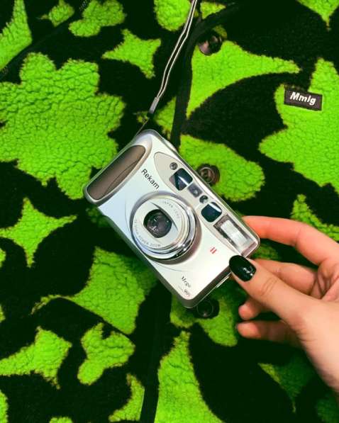 Плёночный фотоаппарат Rekam mega 90s