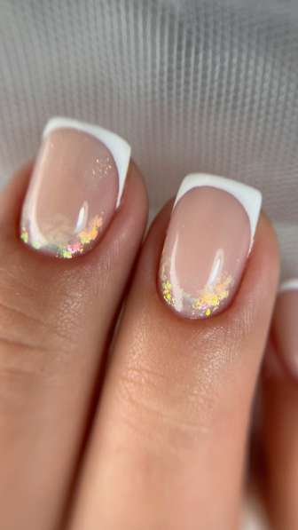 Маникюр в Сочи