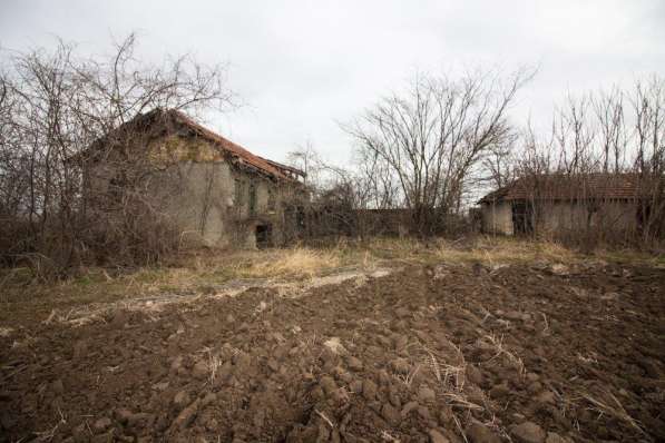 Хороший дом под ремонт на окраине села недалеко от Русе в фото 3