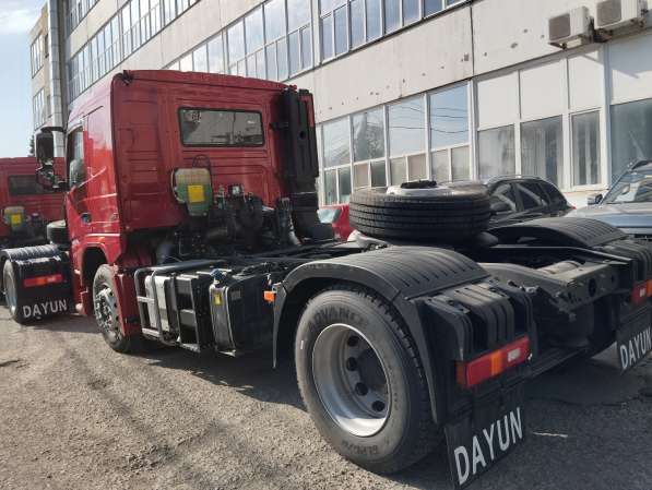 Магистральный седельный тягач DAYUN CGC4180, 4х2, дизель, 46 в Челябинске