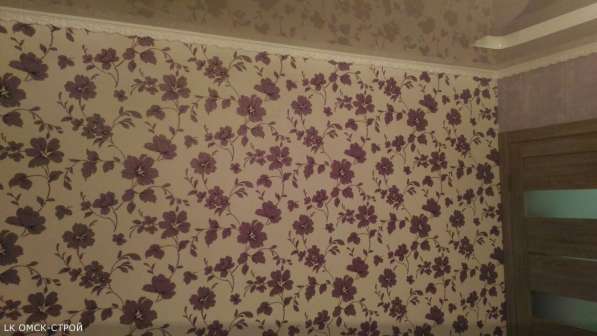 Оклеивание стен обоями в Омске фото 33