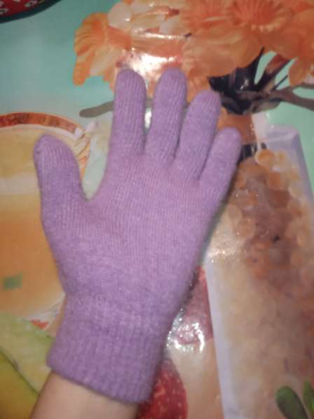 Подростковые перчатки новые в фото 4