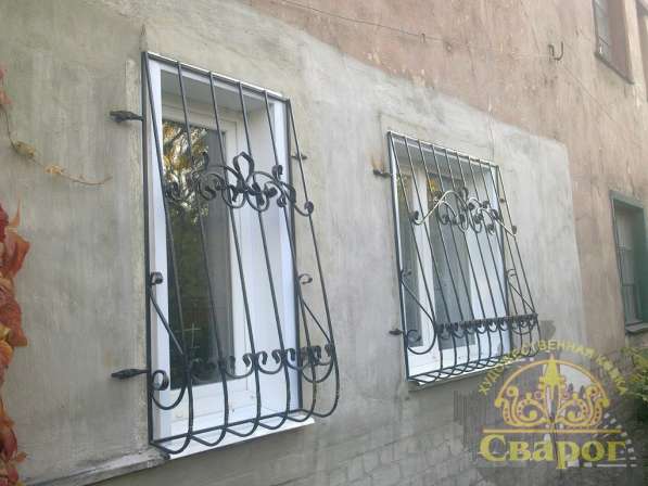 Решетки на окна кованые - лучшая защита жилья в фото 3