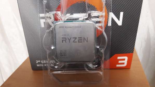 Процессор AMD Ryzen 3 3200G (BOX) в 