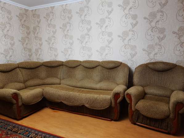 Продам угловой диван в Шарыпове