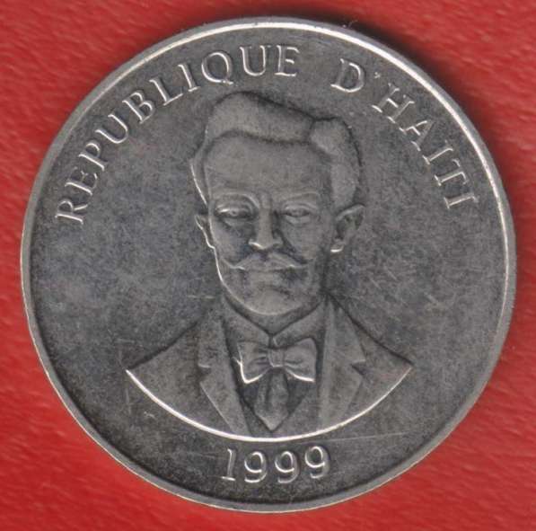 Гаити 50 сантимов 1999 г. Ллантризант в Орле