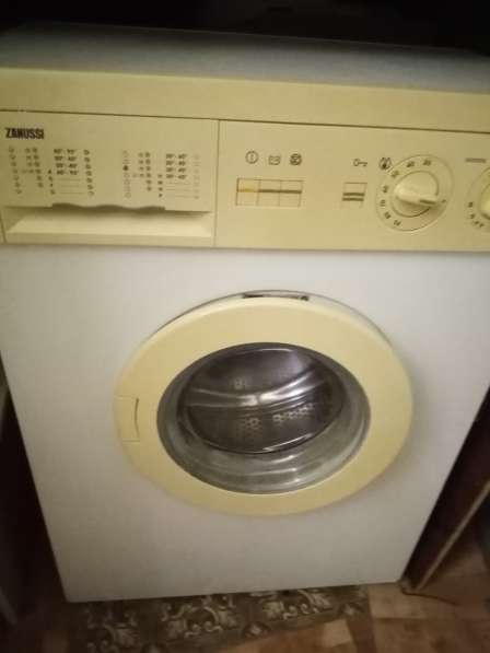 Продается стиральная машина Zanussi производство Италия