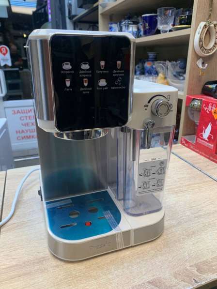 Кофемашинка рожковая с капучино в Жуковском фото 5