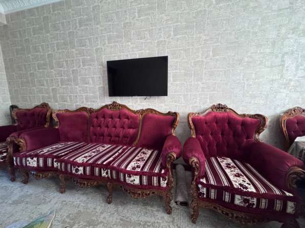 Холл румынский