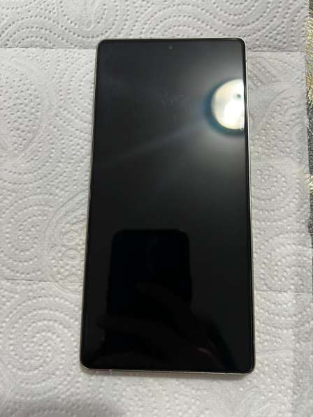 Продаю телефон