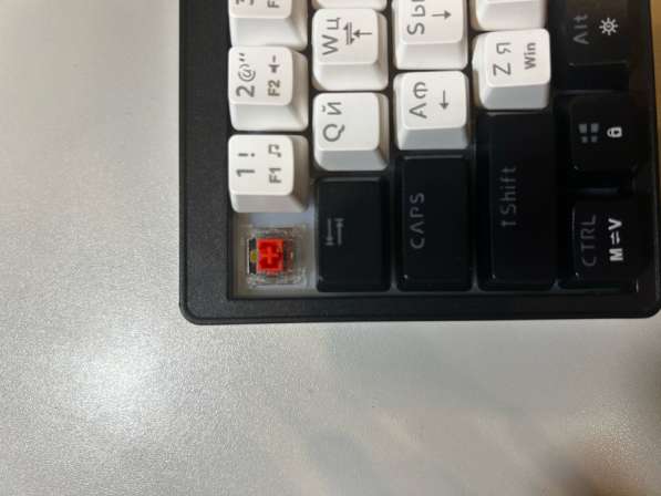 Клавиатура проводная USB с RGB подсветкой со свичами в Тольятти фото 3