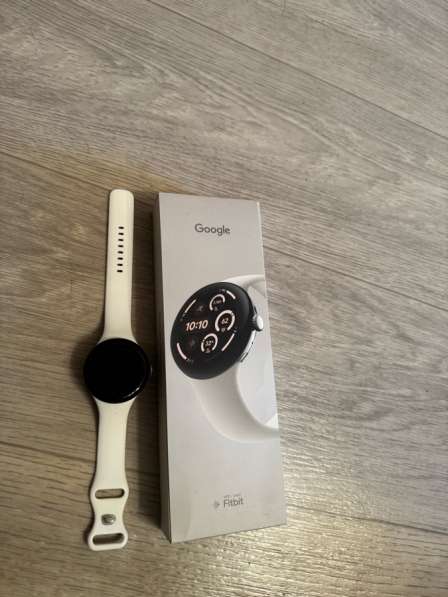 Часы Google в Екатеринбурге