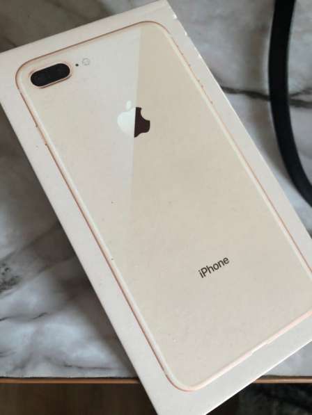 Продам iPhone 8plus в Калининграде