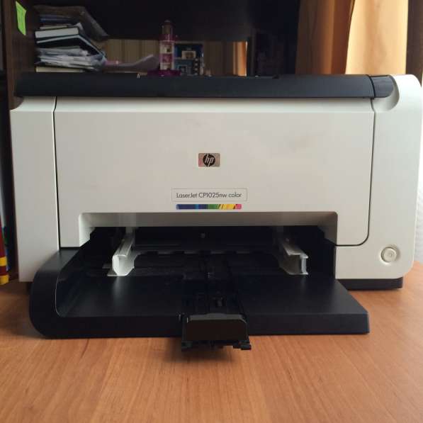 HP LaserJet CP 1025 nw color