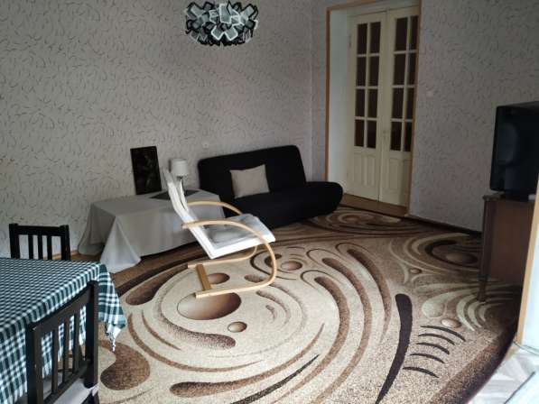 Сдается посуточно 2 комнатная квартира в фото 24