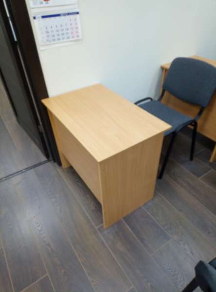 Срочно продается офисная мебель в Владивостоке фото 3