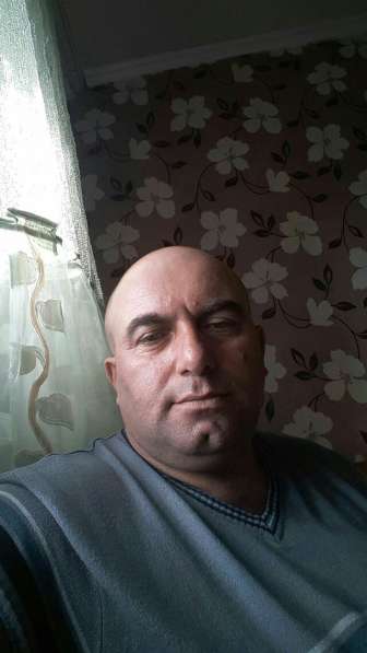 Ruslan, 41 год, хочет пообщаться