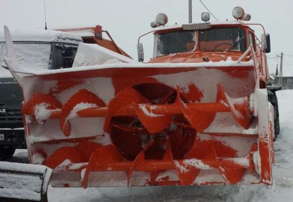 Продам снегоочиститель Шнекороторный на шасси Урал в Ижевске