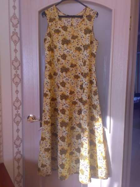 Продам летнее длинное цветное платье в желтых тонах