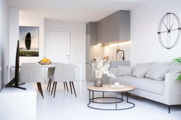 Недвижимость в Испании, Новая квартира в Сан-Мигель-де-Салин в фото 10
