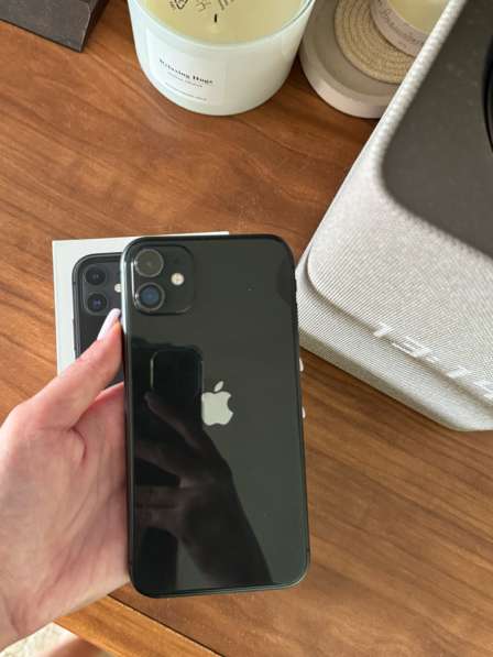 Продам IPhone 11 256gb