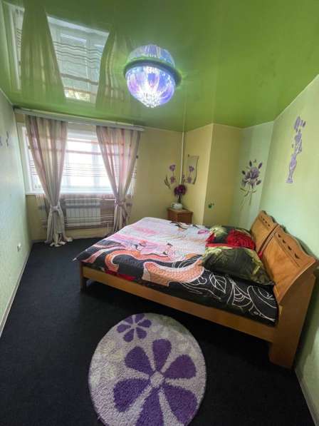 Дом с озером в Иркутске