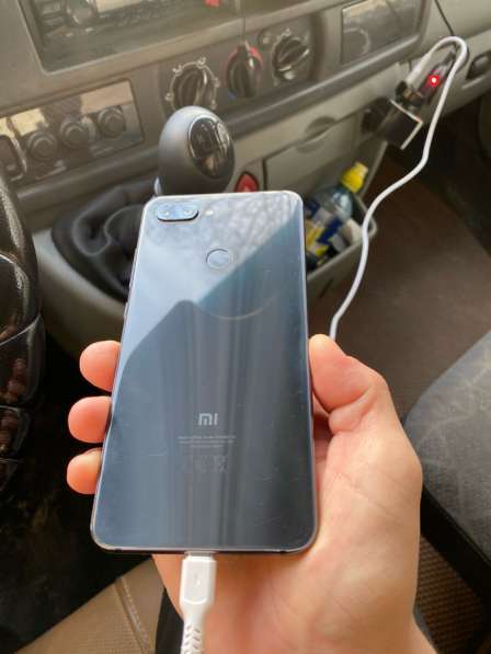Xiaomi mi 8 lite 4/64 в Северске