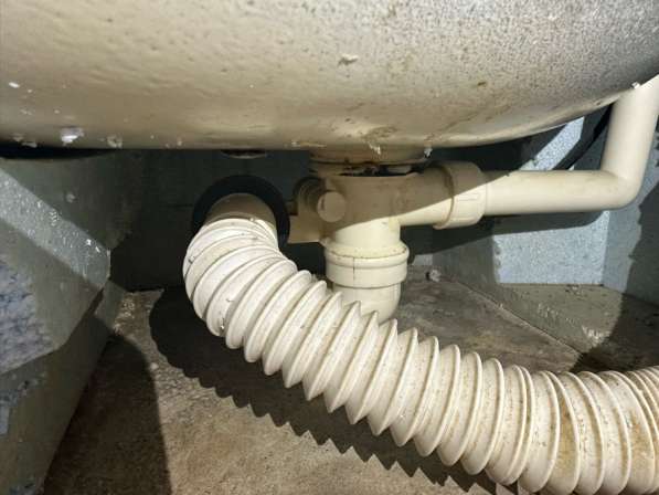 Нужен сантехник/мастер! в Москве фото 6