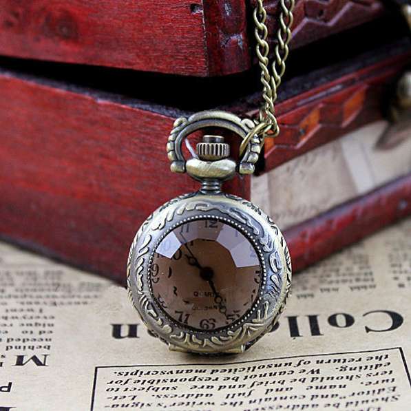 Миниатюрные часы - кулон на цепочке в Перми фото 4