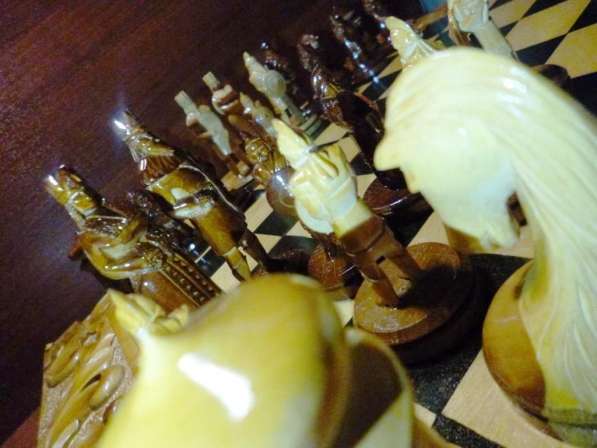Игра шахматы/нарды сувенирные из дерева ручной работы в Москве фото 6