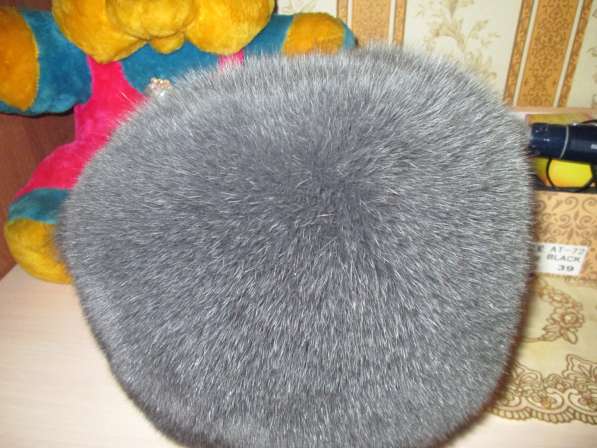 Продам комплект шуба+шапка в Москве