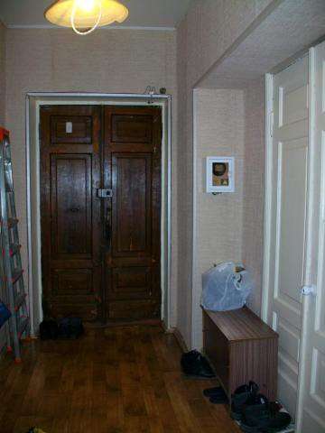 Продам четырехкомнатную квартиру в Москве. Этаж 3. Дом кирпичный. Есть балкон. в Москве фото 6