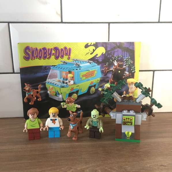 LEGO (ЛЕГО) аналог Scooby-Doo Фургончик Тайн. Скуби-Ду в Москве