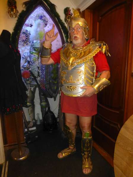 Продаю костюм римского воина