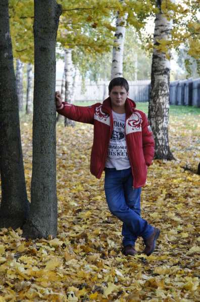 Олег, 25 лет, хочет познакомиться в Нижнем Новгороде