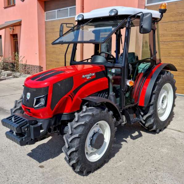 Vanzare ArmaTrac 584 E (58 C. P.) Tractor