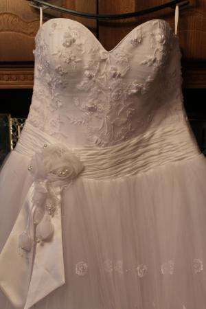 Кружевное пышное свадебное платье с вышивкой в Москве фото 3