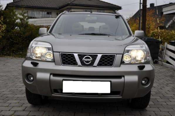 Nissan X-Trail 2006, продажав Омске