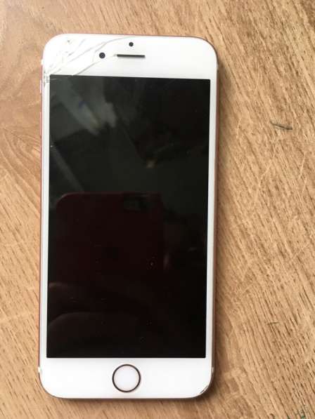 Айфон 6s. На 128 ГБ в Москве