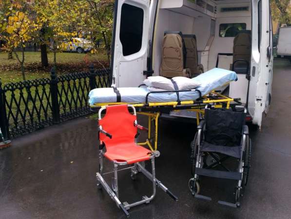 Перевозка лежачих больных в Москве