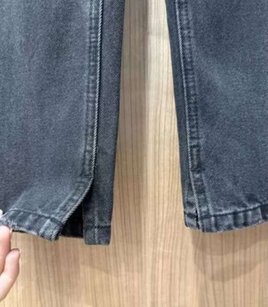 Джинсы женские