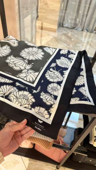 MaxMara платки