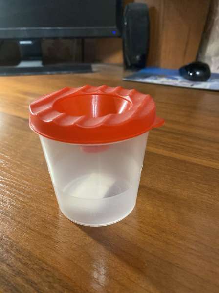 Стакан непроливайка